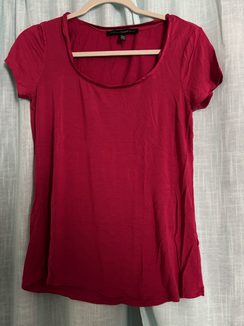 White House Black Market Short Sleeve Scoop Neck Top